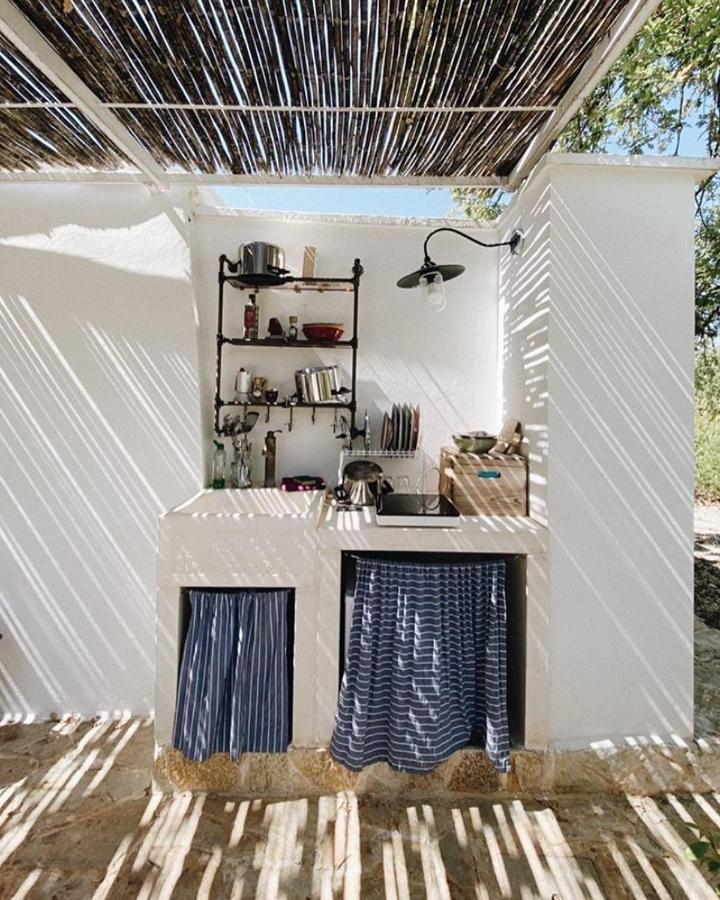 Fikus - The Apulian B&B Челье-Мессапика Экстерьер фото