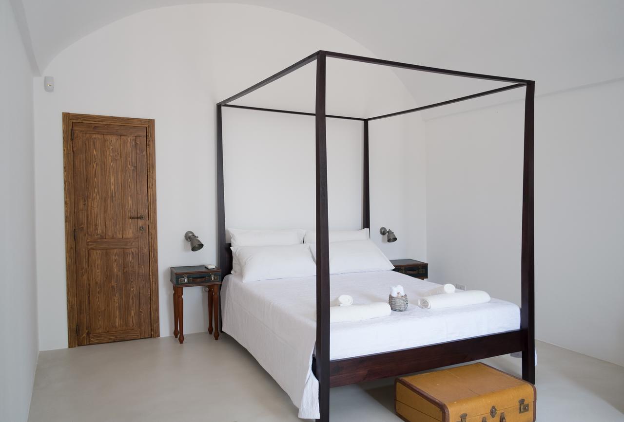Fikus - The Apulian B&B Челье-Мессапика Экстерьер фото